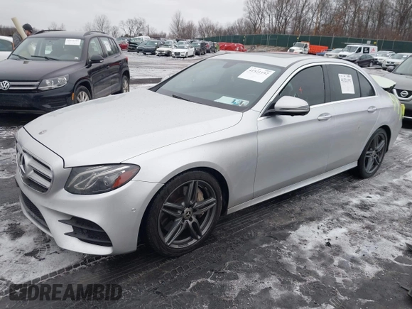 2020 Mercedes-Benz E 350 z VIN W1KZF8DB7LA818006, wystawiony jako IAAI lot #41521192 z przebiegiem 54 558 mil mil oraz . Historia ofert i sprzedaży dostępna na DreamBid. Obrazek 2.
