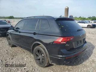 2024 Volkswagen Tiguan SE R-Line Black with VIN 3VVCB7AX9RM000859, listed as a Copart auction lot 59664795 with 35,569 mi miles and Salvage title. Bid and sale history available at DreamBid. Image 2.