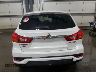 2018 Mitsubishi Outlander ES z VIN JA4AP3AUXJU016309, wystawiony jako Copart lot #58558895 z przebiegiem 68 421 mil mil oraz Szkoda całkowita • Salvage title. Historia ofert i sprzedaży dostępna na DreamBid. Obrazek 6.