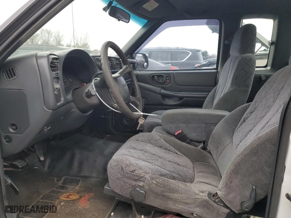 2001 GMC Sonoma SLS w/1SH Pkg with VIN 1GTDT19W618217027, listed as a Copart auction lot 87254654 with 162,109 mi miles and Salvage Title. Bid and sale history available at carsss.com. Image 7.