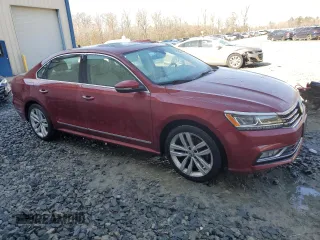 2018 Volkswagen Passat SEL Premium z VIN 1VWCA7A36JC014669, wystawiony jako Copart lot #46847095 z przebiegiem 77 640 mil mil oraz Czysty tytuł • Clean title. Historia ofert i sprzedaży dostępna na DreamBid. Obrazek 4.