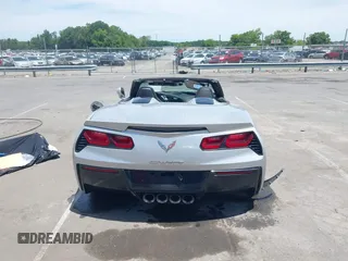 2014 Chevrolet Corvette Z51 3LT z VIN 1G1YM3D7XE5120603, wystawiony jako IAAI lot #42313984 z przebiegiem 64 199 mil mil oraz . Historia ofert i sprzedaży dostępna na DreamBid. Obrazek 16.