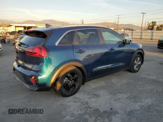 2020 Kia Niro LX with VIN KNDCB3LC2L5423281, listed as a Copart auction lot 79555113 with 60,054 mi miles and Salvage Title. Bid and sale history available at carsss.com. Image 3.