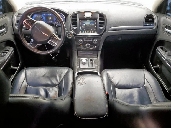 2017 Chrysler 300 Limited with VIN 2C3CCAAG8HH593852, listed as a Copart auction lot 43559225 with 90,538 mi miles and Salvage Title. Bid and sale history available at carsss.com. Image 8.