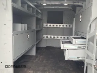 2020 Ford Transit Cargo с VIN 1FTBR2YG9LKB09125, выставлен на аукционе IAAI как лот 42720871 с пробегом 98 738 миль миль и . История ставок и продаж доступна на DreamBid. Изображение 12.