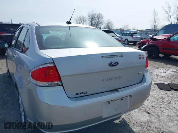 2011 Ford Focus SEL with VIN 1FAHP3HN1BW189263, listed as a IAAI auction lot 41958502 with 157,608 mi miles. Bid and sale history available at carsss.com. Image 16.