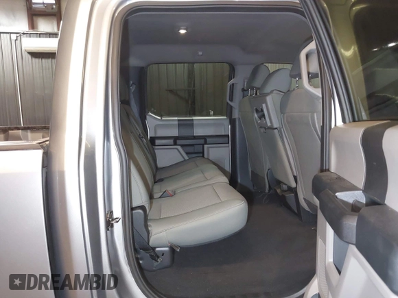 2020 Ford F-250 XL with VIN 1FT7W2BNXLEC08671, listed as a IAAI auction lot 42534955 with 19,488 mi miles and . Bid and sale history available at DreamBid. Image 8.