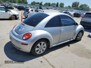 2008 Volkswagen Beetle S with VIN 3VWPW31C58M502208, listed as a Copart auction lot 61663455 with 93,982 mi miles and Salvage title. Bid and sale history available at DreamBid. Image 3.
