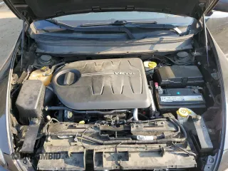 2015 Jeep Cherokee Trailhawk z VIN 1C4PJMBS6FW652001, wystawiony jako Copart lot #62344785 z przebiegiem 165 473 mil mil oraz Szkoda całkowita • Salvage title. Historia ofert i sprzedaży dostępna na DreamBid. Obrazek 12.