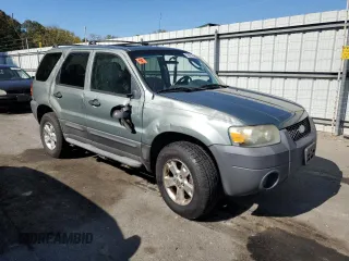 2006 Ford Escape XLT with VIN 1FMYU03Z16KB00067, listed as a Copart auction lot 75921424 with 0 mi miles and Salvage Title. Bid and sale history available at carsss.com. Image 4.