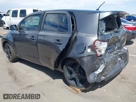 2008 Scion xD with VIN JTKKU10498J025371, listed as a IAAI auction lot 42018309 with 90,192 mi miles. Bid and sale history available at carsss.com. Image 3.