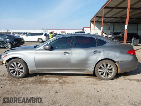 2012 Infiniti M37 with VIN JN1BY1AP0CM335181, listed as a IAAI auction lot 41563791 with 110,316 mi miles. Bid and sale history available at carsss.com. Image 14.