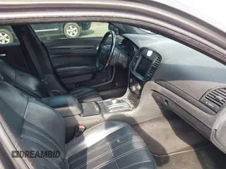 2016 Chrysler 300 S z VIN 2C3CCAGG4GH152435, wystawiony jako IAAI lot #42273957 z przebiegiem 168 951 mil mil oraz . Historia ofert i sprzedaży dostępna na DreamBid. Obrazek 5.
