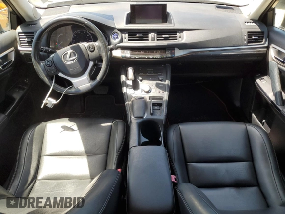 2014 Lexus CT 200h с VIN JTHKD5BH4E2183412, выставлен на аукционе Copart как лот 54986505 с пробегом 150 488 миль миль и Списание • Salvage title. История ставок и продаж доступна на DreamBid. Изображение 8.