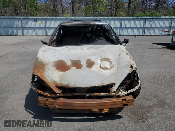 2004 Toyota Camry LE z VIN JTDBE32K740250691, wystawiony jako Copart lot #55793225 z przebiegiem Nie podano mil oraz Szkoda całkowita • Salvage title. Historia ofert i sprzedaży dostępna na DreamBid. Obrazek 5.