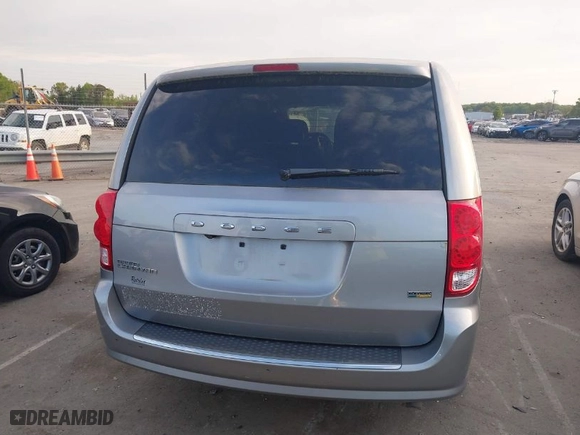 2016 Dodge Grand Caravan SE with VIN 2C4RDGBGXGR370466, listed as a IAAI auction lot 42033600 with 155,799 mi miles. Bid and sale history available at carsss.com. Image 16.