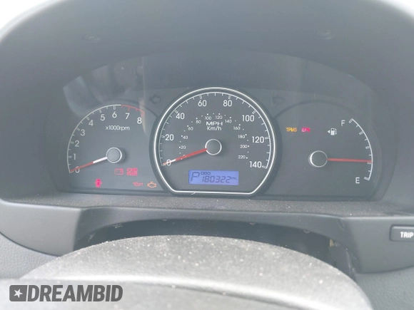 2008 Hyundai Elantra GLS with VIN KMHDU46DX8U556145, listed as a IAAI auction lot 42161188 with 180,322 mi miles and . Bid and sale history available at DreamBid. Image 7.