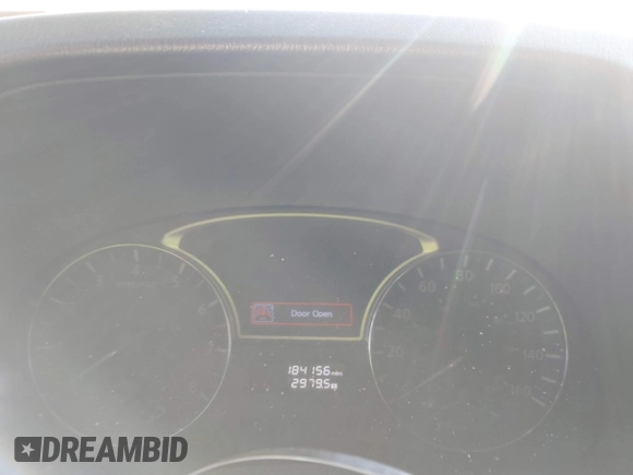 2014 Nissan Pathfinder SV with VIN 5N1AR2MM3EC674423, listed as a IAAI auction lot 41801189 with 184,156 mi miles. Bid and sale history available at carsss.com. Image 7.