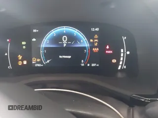 2025 Toyota Camry LE z VIN 4T1DAACK6SU057540, wystawiony jako IAAI lot #42186493 z przebiegiem 2 762 mil mil oraz . Historia ofert i sprzedaży dostępna na DreamBid. Obrazek 7.