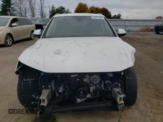 2024 Audi Q5 Komfort with VIN WA1AAAFY3R2124179, listed as a Copart auction lot 72621264 with 1,372 mi miles and Salvage Title. Bid and sale history available at carsss.com. Image 5.