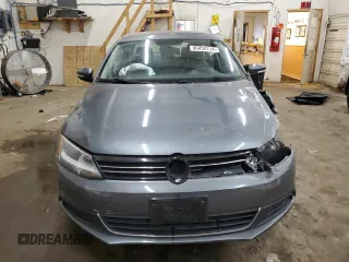 2013 Volkswagen Jetta SE with VIN 3VWDX7AJ2DM309725, listed as a Copart auction lot 86052114 with 70,828 mi miles and Salvage title. Bid and sale history available at DreamBid. Image 5.