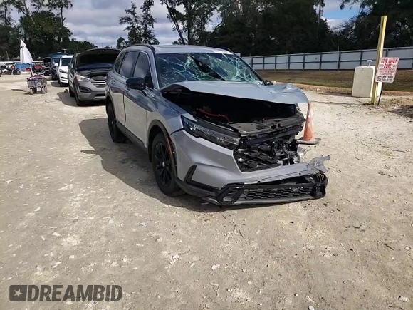 2025 Honda CR-V Sport-L with VIN 7FARS6H83SE015664, listed as a Copart auction lot 85119904 with 12,329 mi miles and Non Repairable. Bid and sale history available at DreamBid. Image 14.