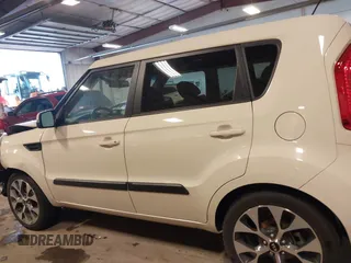 2013 Kia Soul ! with VIN KNDJT2A63D7499657, listed as a IAAI auction lot 41430292 with 120,102 mi miles. Bid and sale history available at carsss.com. Image 15.