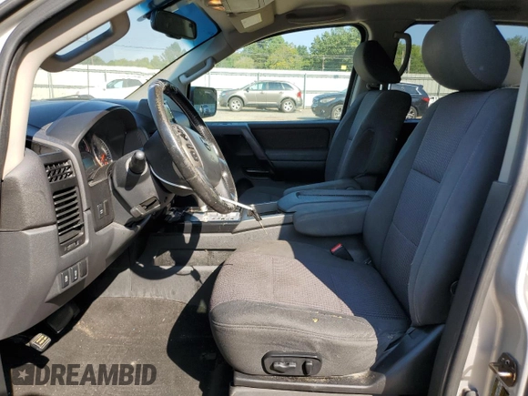2013 Nissan Titan SV with VIN 1N6BA0EC3DN305832, listed as a Copart auction lot 72400294 with 300,083 mi miles and Salvage title. Bid and sale history available at DreamBid. Image 7.