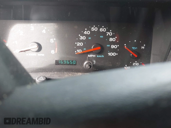 2005 Jeep Wrangler Sport z VIN 1J4FA49S25P302627, wystawiony jako IAAI lot #42100601 z przebiegiem 169 650 mil mil oraz . Historia ofert i sprzedaży dostępna na DreamBid. Obrazek 7.