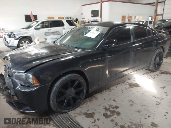 2012 Dodge Charger SXT with VIN 2C3CDXHG5CH132185, listed as a IAAI auction lot 41436027 with 209,648 mi miles. Bid and sale history available at carsss.com. Image 17.