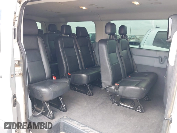 2017 Ford Transit XL с VIN 1FMZK1YM9HKA18930, выставлен на аукционе IAAI как лот 42530193 с пробегом 115 165 миль миль и . История ставок и продаж доступна на DreamBid. Изображение 8.
