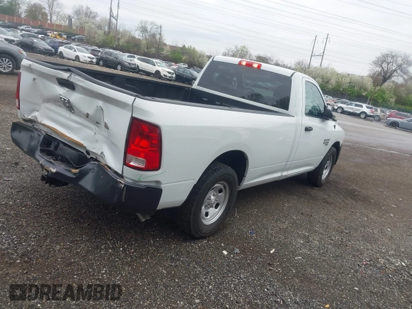 2022 Ram 1500 Tradesman z VIN 3C6JR6DG4NG330058, wystawiony jako IAAI lot #41903518 z przebiegiem 41 210 mil mil oraz . Historia ofert i sprzedaży dostępna na DreamBid. Obrazek 4.