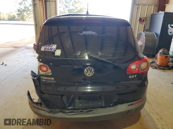 2010 Volkswagen Tiguan with VIN WVGAV9AX4AW515177, listed as a Copart auction lot 89202075 with 175,788 mi miles and Salvage Title. Bid and sale history available at DreamBid. Image 6.