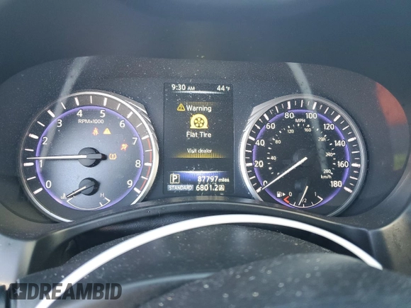 2017 Infiniti Q50 Premium z VIN JN1EV7AP4HM738306, wystawiony jako Copart lot #43956275 z przebiegiem 87 797 mil mil oraz Szkoda całkowita • Salvage title. Historia ofert i sprzedaży dostępna na DreamBid. Obrazek 9.