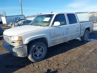 2005 GMC Sierra Denali z VIN 2GTEK63N151372484, wystawiony jako IAAI lot #41640341 z przebiegiem 291 915 mil mil oraz . Historia ofert i sprzedaży dostępna na DreamBid. Obrazek 2.