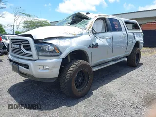 2018 Ram 2500 Laramie with VIN 3C6UR5FL3JG301310, listed as a IAAI auction lot 42239570 with 189,853 mi miles and . Bid and sale history available at DreamBid. Image 21.