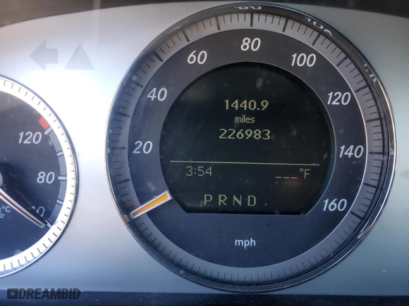 2008 Mercedes-Benz C-Class 3.0L Sport with VIN WDDGF54X98R010556, listed as a Copart auction lot 47401545 with 226,983 mi miles and Clean Title. Bid and sale history available at carsss.com. Image 9.