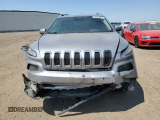 2014 Jeep Cherokee Limited z VIN 1C4PJMDS7EW237507, wystawiony jako Copart lot #59525635 z przebiegiem 262 211 mil mil oraz Szkoda całkowita • Salvage title. Historia ofert i sprzedaży dostępna na DreamBid. Obrazek 5.