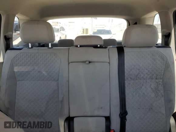 2018 Volkswagen Tiguan S with VIN 3VV1B7AXXJM069099, listed as a Copart auction lot 52345235 with 79,359 mi miles and Salvage title. Bid and sale history available at DreamBid. Image 10.