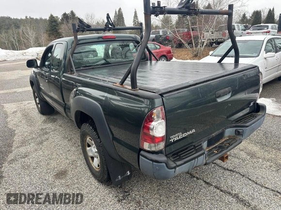 2010 Toyota Tacoma with VIN 5TEUX4EN0AZ720778, listed as a Copart auction lot 49101265 with 106,681 mi miles and Clean Title. Bid and sale history available at carsss.com. Image 3.