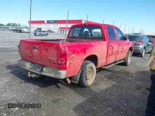 2007 Dodge 1500 SLT with VIN 1D7HU18P27S258135, listed as a IAAI auction lot 42034593 with 421,628 mi miles. Bid and sale history available at carsss.com. Image 4.