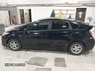 2010 Toyota Prius II with VIN JTDKN3DU1A1302109, listed as a IAAI auction lot 42018896 with 125,169 mi miles. Bid and sale history available at carsss.com. Image 14.
