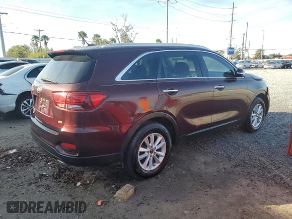 2020 Kia Sorento L with VIN 5XYPG4A34LG684141, listed as a Copart auction lot 83969924 with 73,610 mi miles and Salvage Title. Bid and sale history available at carsss.com. Image 3.