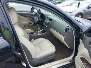 2011 Lexus IS 250 z VIN JTHCF5C29B5045190, wystawiony jako IAAI lot #42172544 z przebiegiem 214 528 mil mil oraz . Historia ofert i sprzedaży dostępna na DreamBid. Obrazek 5.