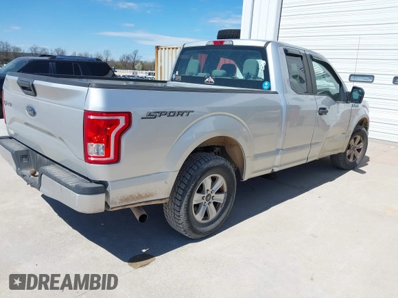 2015 Ford F-150 XL with VIN 1FTEX1CP4FKE29445, listed as a IAAI auction lot 41899626 with 274,329 mi miles. Bid and sale history available at carsss.com. Image 4.