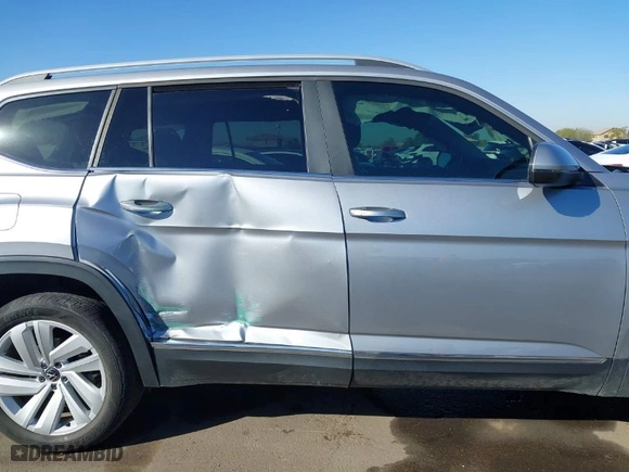 2021 Volkswagen Atlas 3.6L V6 SEL with VIN 1V2BR2CA9MC595044, listed as a IAAI auction lot 41507412 with 49,170 mi miles. Bid and sale history available at carsss.com. Image 13.