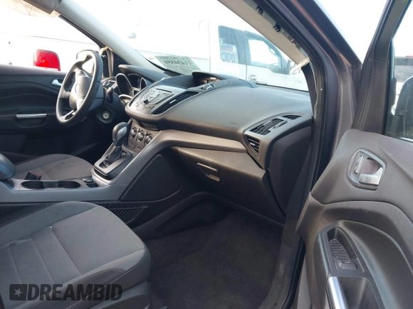 2014 Ford Escape SE with VIN 1FMCU9GX7EUD84797, listed as a IAAI auction lot 41430559 with 157,533 mi miles. Bid and sale history available at carsss.com. Image 5.