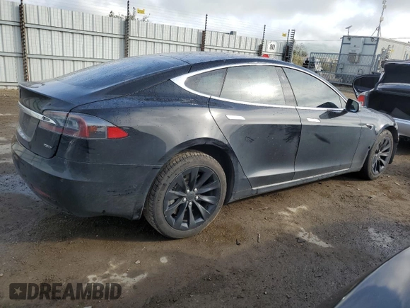 2018 Tesla Model S 75D with VIN 5YJSA1E29JF281871, listed as a Copart auction lot 50743825 with 118,516 mi miles and Salvage Title. Bid and sale history available at DreamBid. Image 3.
