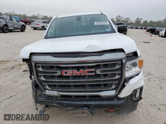 2022 GMC Canyon 4WD AT4 w/Cloth with VIN 1GTG6FEN8N1136558, listed as a Copart auction lot 82026324 with 68,281 mi miles and Salvage Title. Bid and sale history available at carsss.com. Image 5.