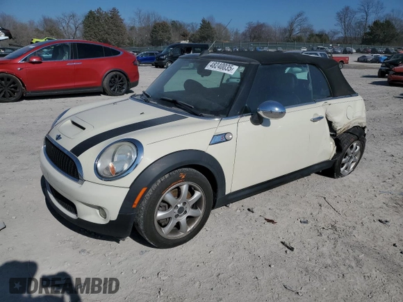 2010 MINI Convertible S z VIN WMWMS3C58ATY50783, wystawiony jako Copart lot #48240035 z przebiegiem 70 110 mil mil oraz Czysty tytuł • Clean title. Historia ofert i sprzedaży dostępna na DreamBid. Obrazek 1.